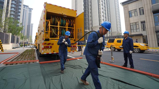 奥布拉克：我们不能主客场两副面孔 表现不好不是因态度而是累了